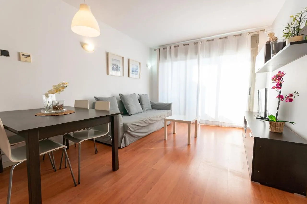 Intersalou Monaco Family Apartments 0*, Salou